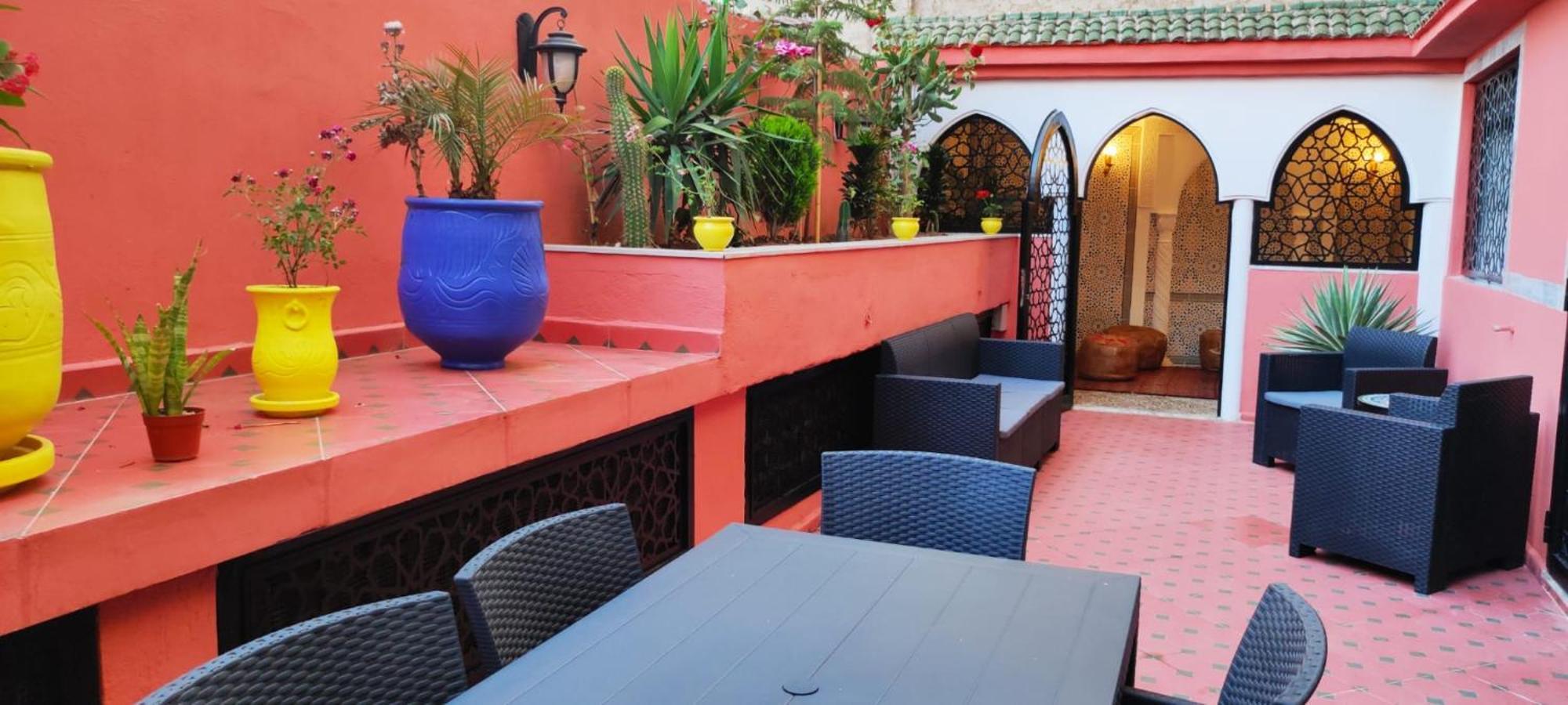 Appartements Nia Confort, Plein Centre Ville, Avec Terrasse Fez Bagian luar foto